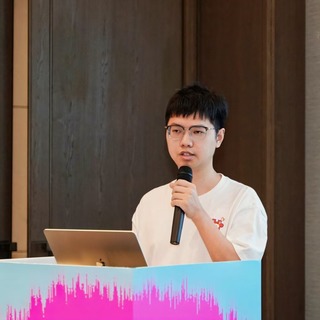Leo Zhou 头像